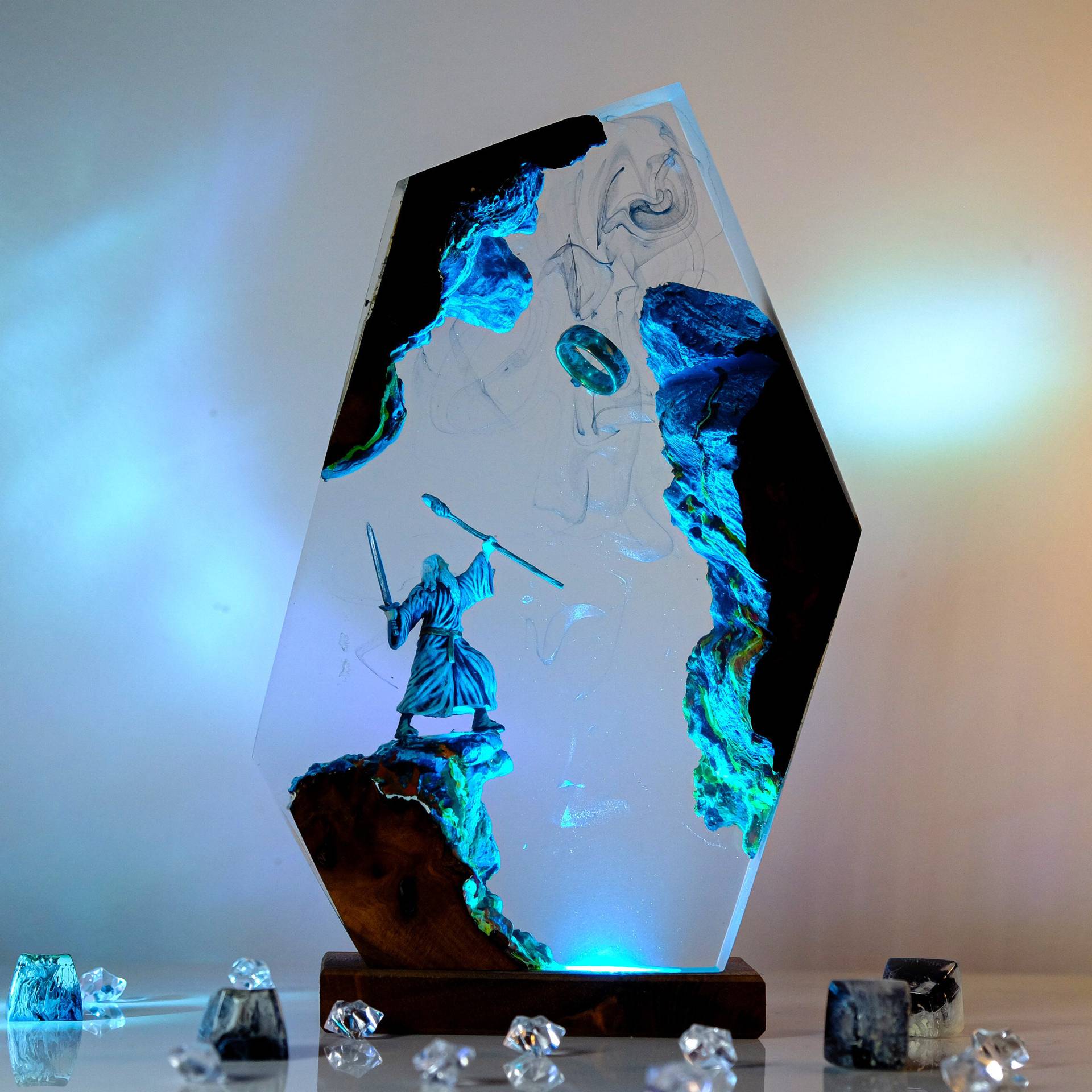 Lighting Decor Wedding - Figurka z sceny filmowej, stolik, lampa