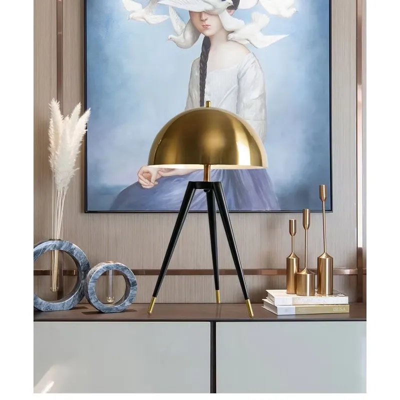 Nowoczesna żelazna lampa stoło – Home Decor Lighting Manufacturer recenzja i cena